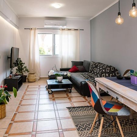 Mint Apartment Zakynthos Town Center Buitenkant foto