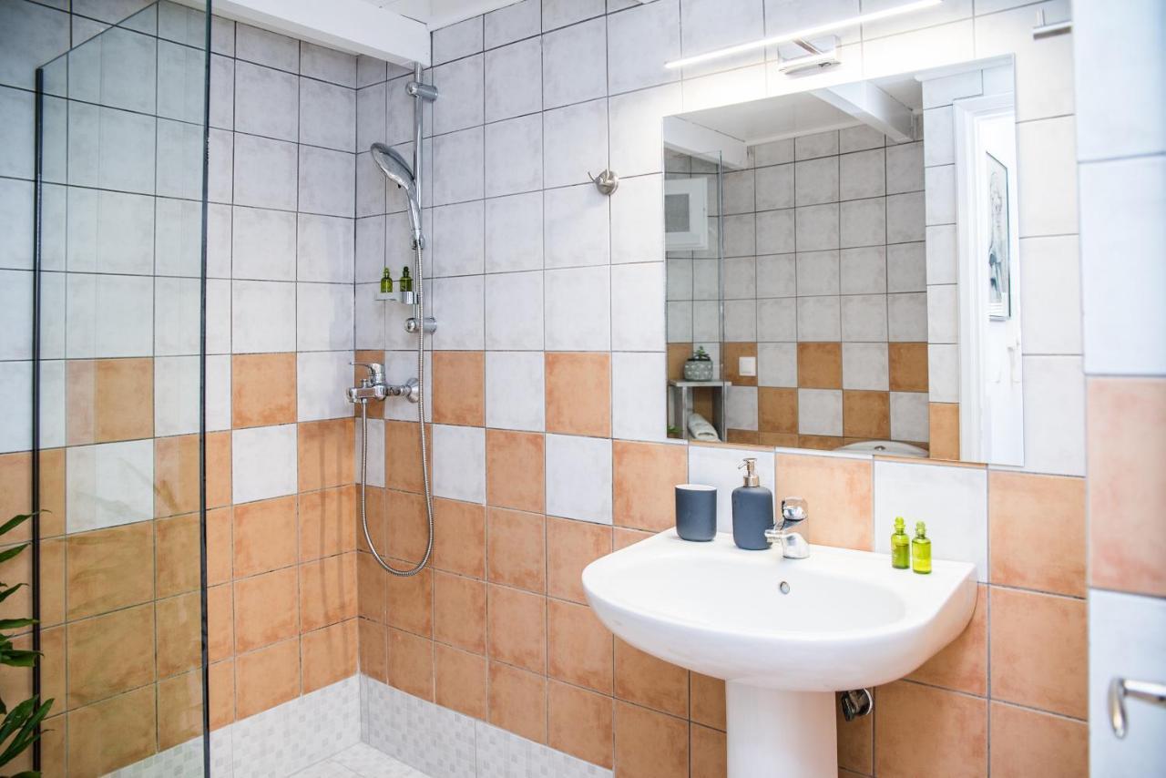 Mint Apartment Zakynthos Town Center Buitenkant foto