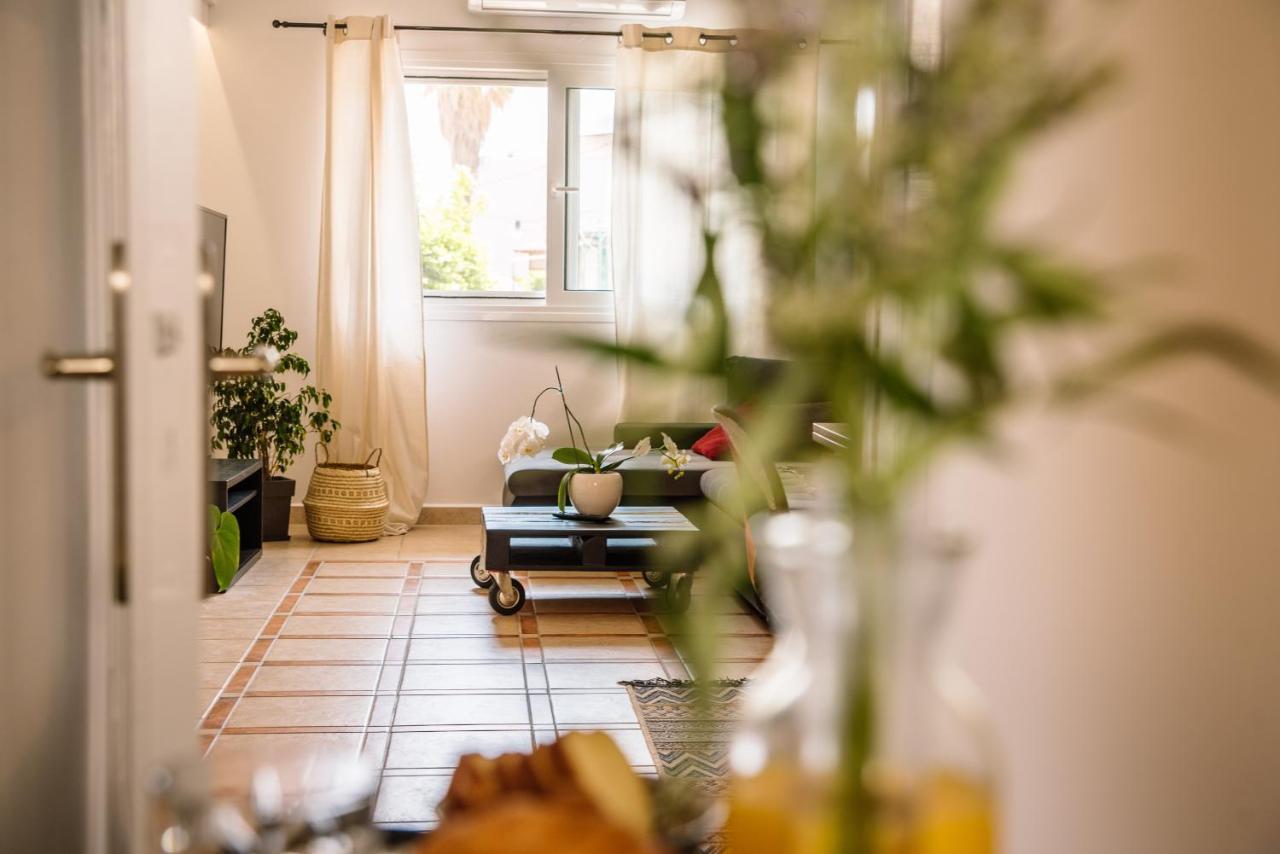 Mint Apartment Zakynthos Town Center Buitenkant foto